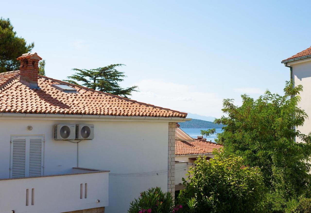 Apartment Lidija Krk Town Extérieur photo